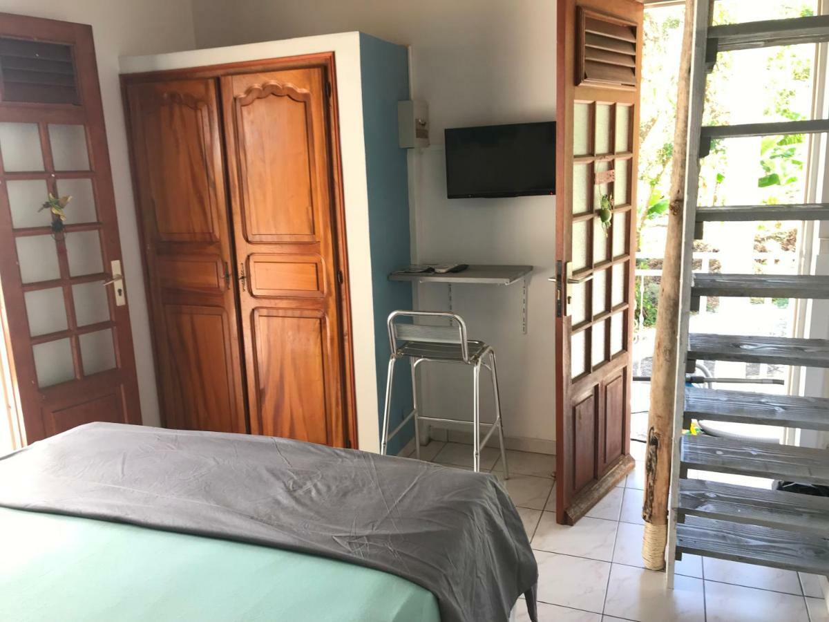 Le Repaire Des Caraibes Apartment Trois-Rivières Екстериор снимка